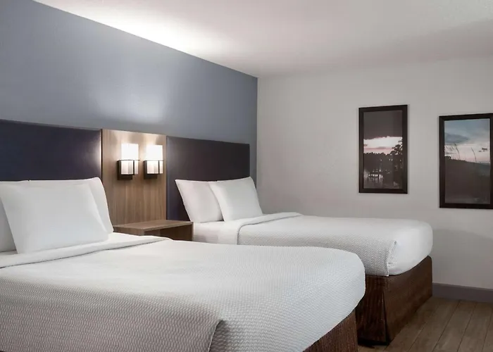 La Quinta By Wyndham Oceanfront Daytona Beach